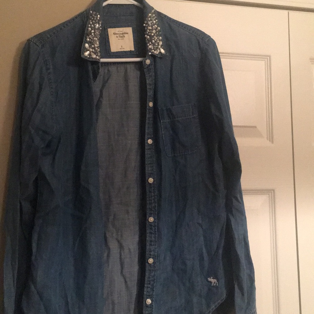Button up